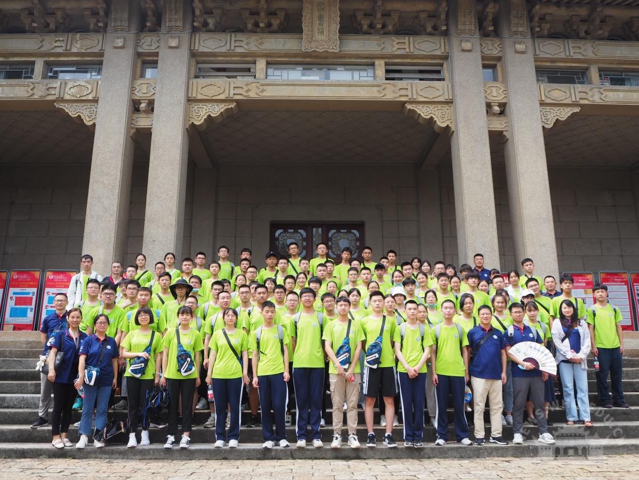 武汉大学干部培训——全国青少年高校科学营武汉大学分营顺利举办 200名湖北高中学子深度体验武大科研生活(图10)